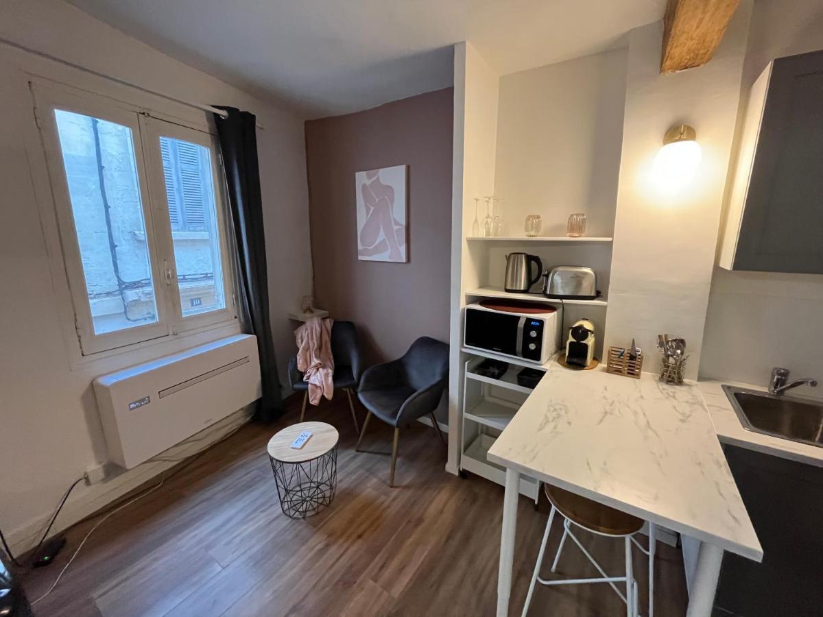 Aux Demoiselles D'Avignon Apartment Ngoại thất bức ảnh