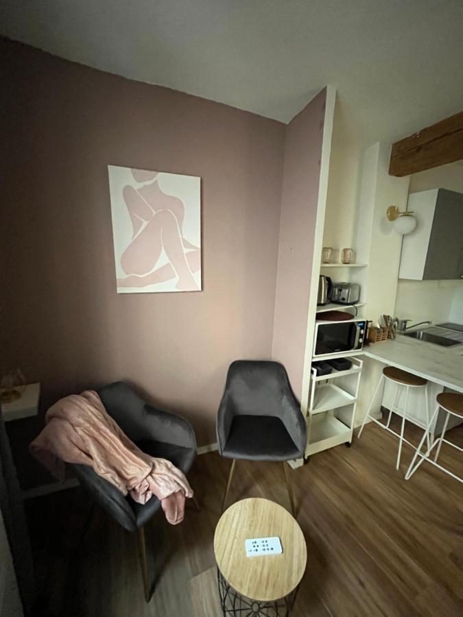Aux Demoiselles D'Avignon Apartment Ngoại thất bức ảnh